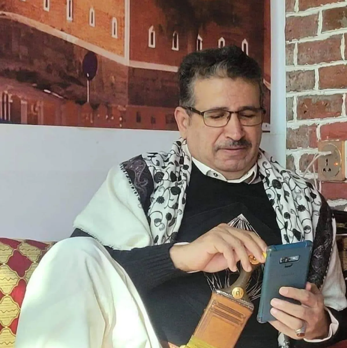 القاضي عبدالوهاب قطران: لم يتبقَّ للمواطنين سوى “حرية التسول”