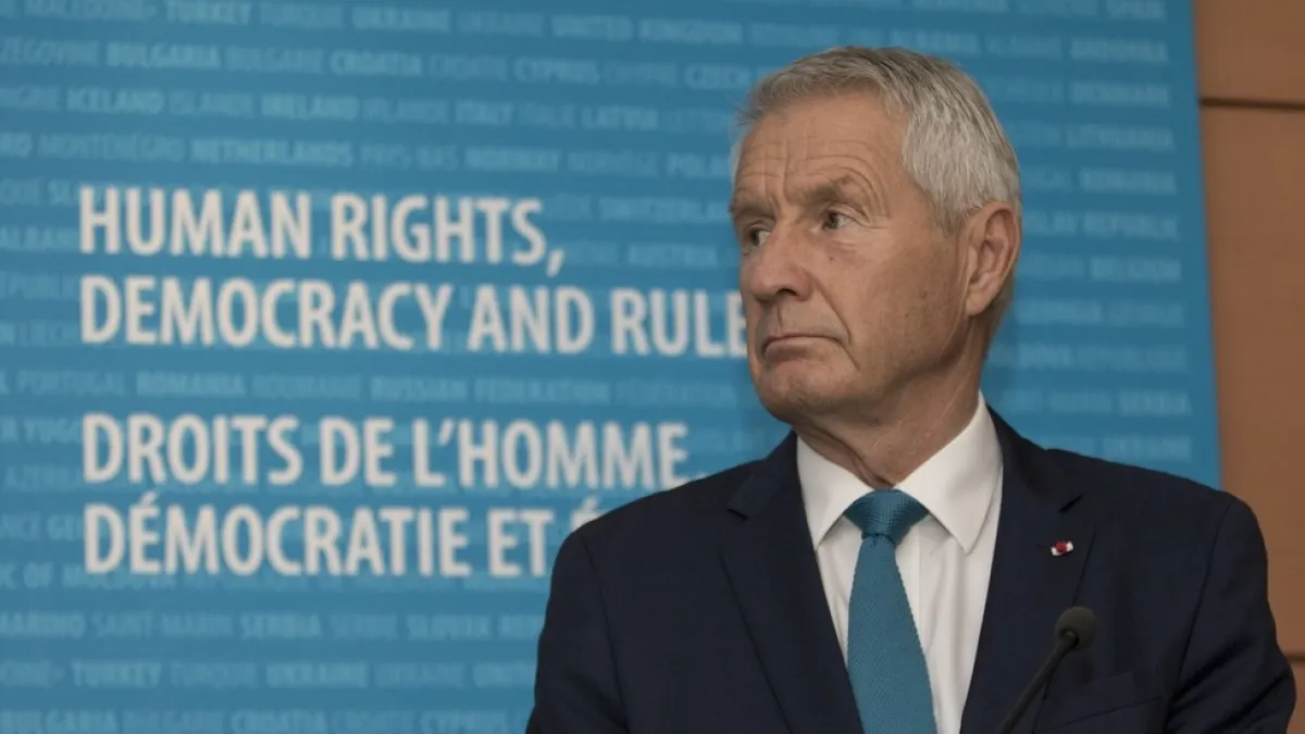 أنباء عن محاولة انتحار رئيس وزراء نرويجي سابق مرتبط بقضية إبستين بعد اتهامه بالفساد