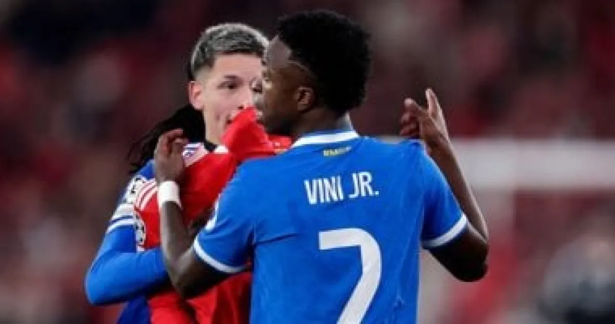 بنفيكا ينفي اعتراف لاعب بالإساءة العنصرية ضد فينيسيوس.. والويفا يوقفه مؤقتاً