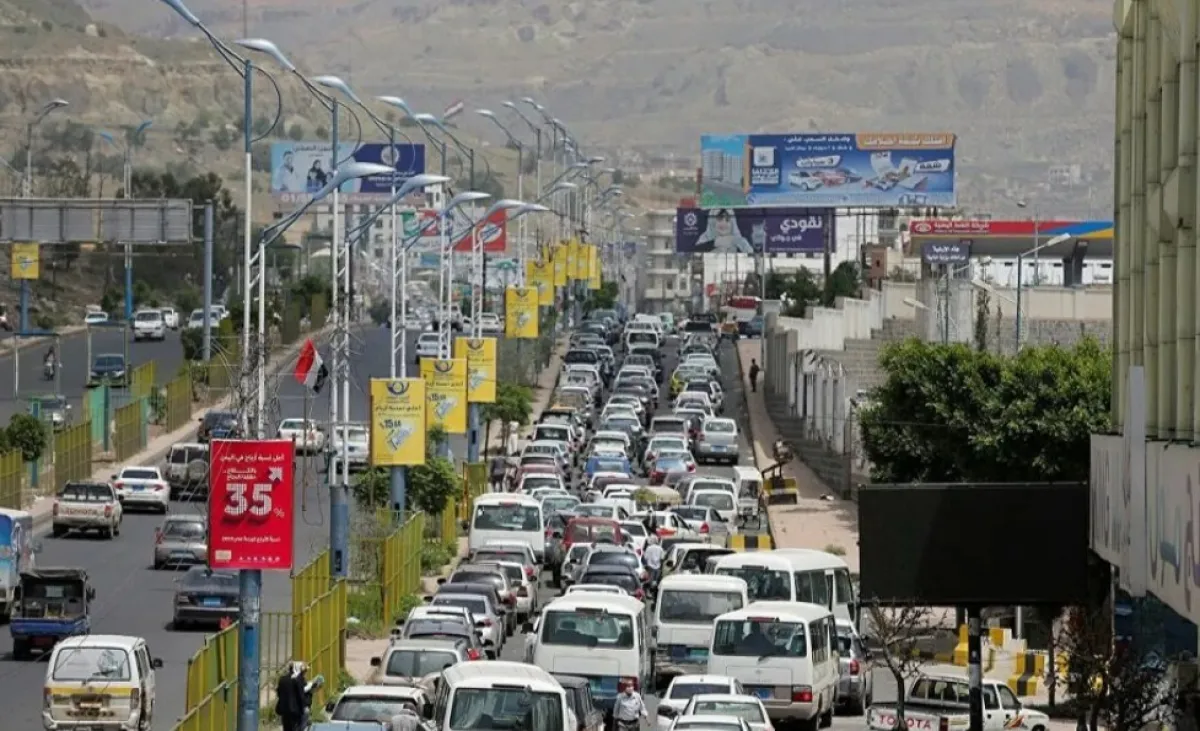 عقب الحرب الإسرائيلية- الأمريكية على إيران .. صنعاء تصحو على أزمة مشتقات نفطية والحوثيين يوجهون بنقلها إلى جبهات القتال