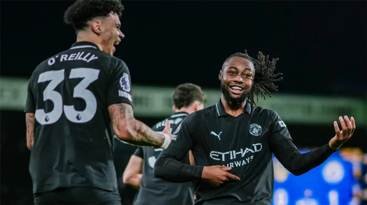 سيمينيو بعد فوز السيتي: نركز على أنفسنا وننتظر خطوة آرسنال