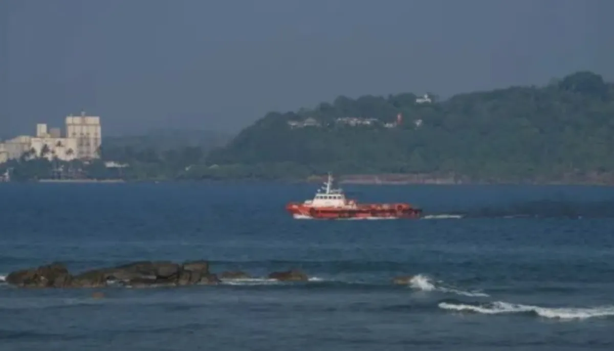 غواصة أمريكية تغرق سفينة إيرانية قبالة سريلانكا