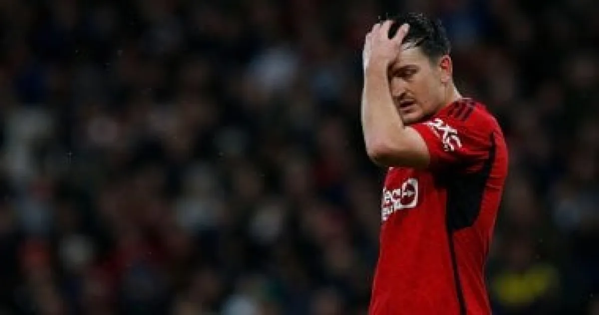 حبس قائد مانشستر يونايتد 15 شهرًا في اليونان.. وتفاصيل الاستئناف