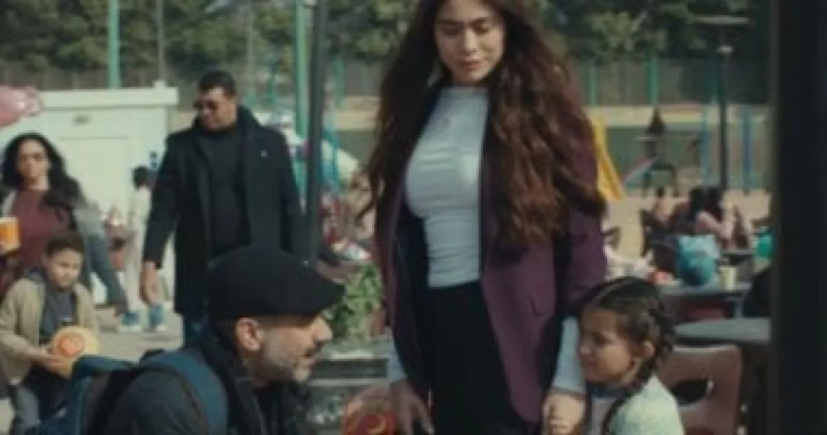 "أب ولكن": كيف يدعم المسلسل الآباء في مواجهة التنمر؟