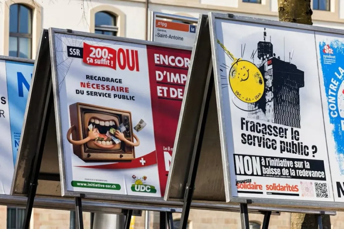 استفتاء سويسري يميل لرفض خفض تمويل هيئة البث العامة وسط مخاوف من التضليل الإعلامي