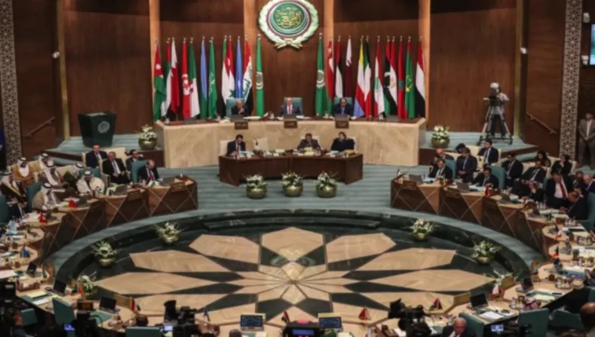 جامعة الدول العربية تؤكد تضامنها الكامل ضد الاعتداءات الإيرانية وضرورة حماية الملاحة