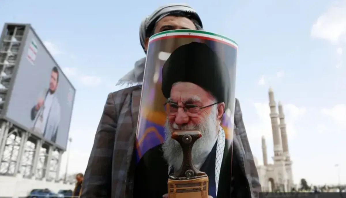 مؤشرات متناقضة حول احتمال مشاركة الحوثيين في الحرب إلى جانب النظام الإيراني