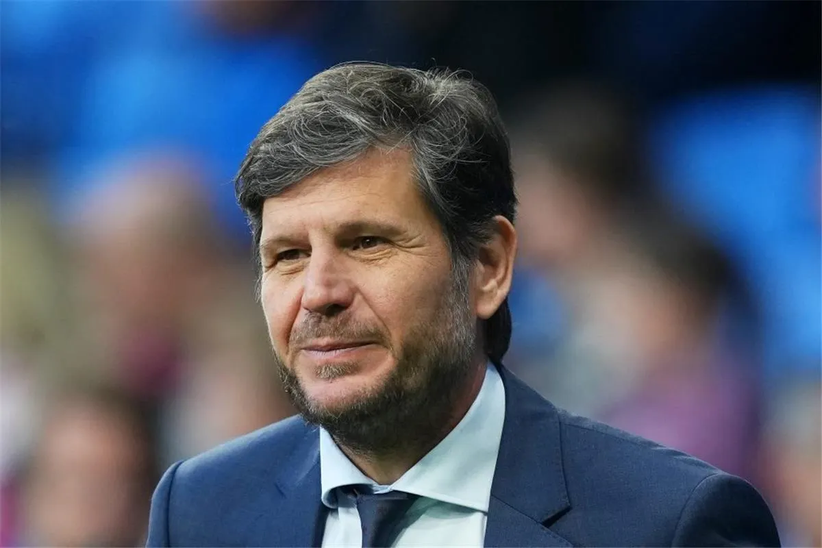 مدير برشلونة السابق يدعم تشافي: لابورتا عرقل عودة ميسي رغم موافقة الليجا