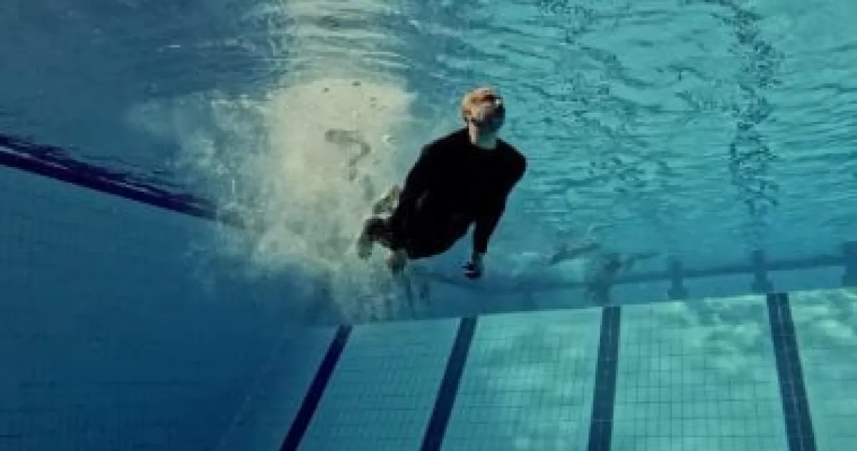 مشهد غرق في "أب ولكن": دليلك للإسعافات الأولية الصحيحة