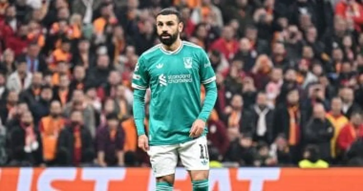 لاعب ليفربول ينبهر بخزانة جوائز محمد صلاح: "إنجاز استثنائي"