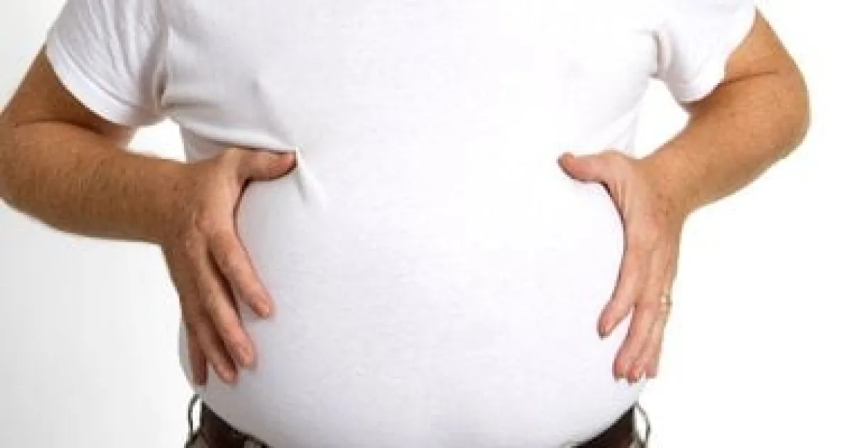 لماذا تشعر بالانتفاخ رغم الأكل الصحي؟ السر في التوتر!