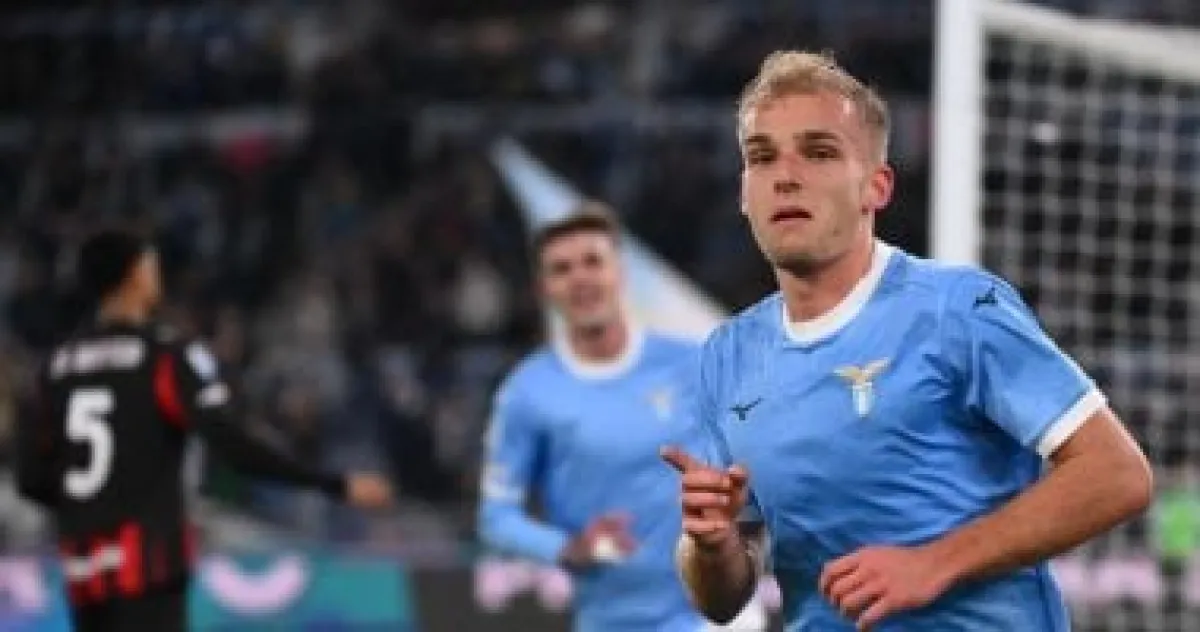 لاتسيو يهزم ميلان ويقرب الإنتر أكثر من لقب الدوري الإيطالي