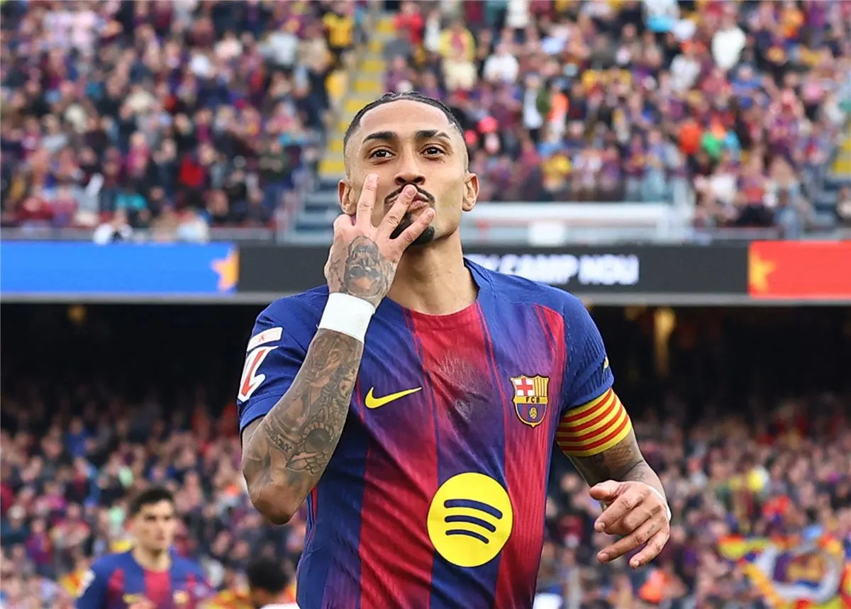 رافينها يكشف: فليك أنقذ مسيرتي في برشلونة وكنت قريباً من الرحيل