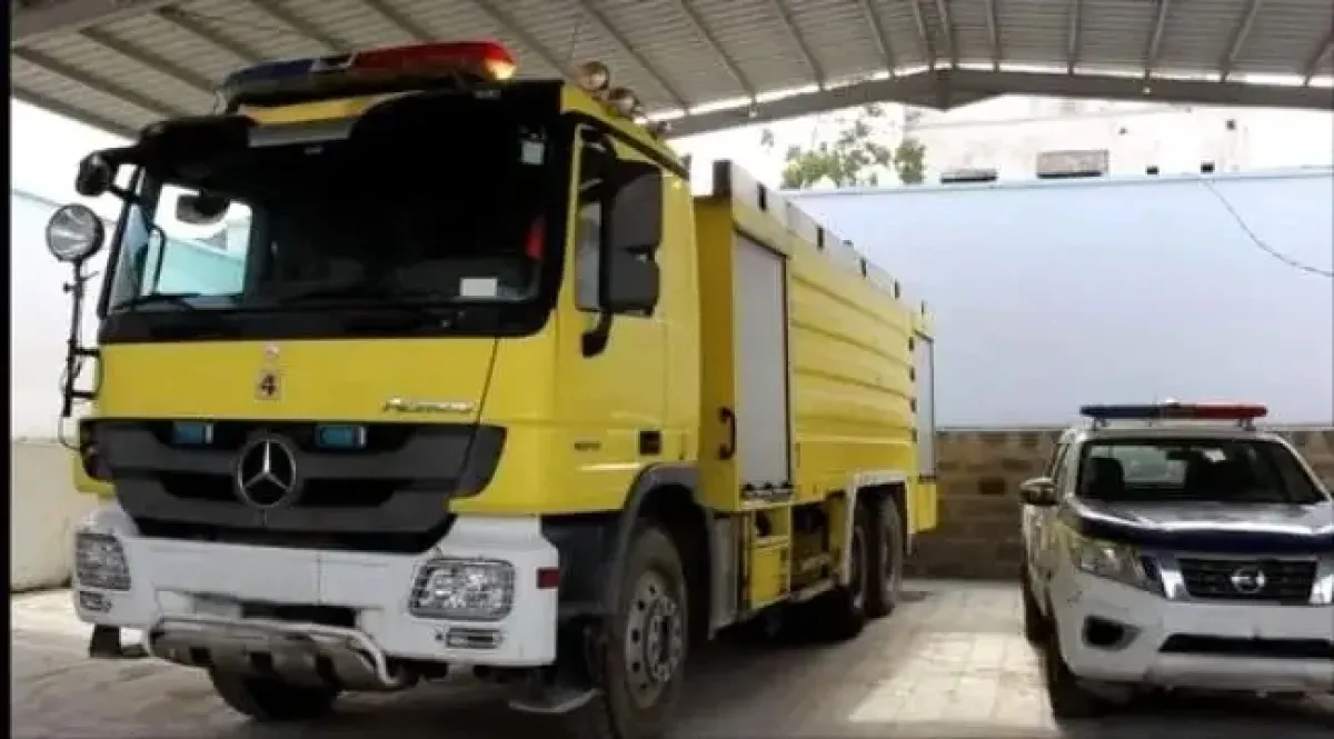 السيطرة على حريق يلتهم ثلاثة منازل في حضرموت الساحل دون خسائر بشرية