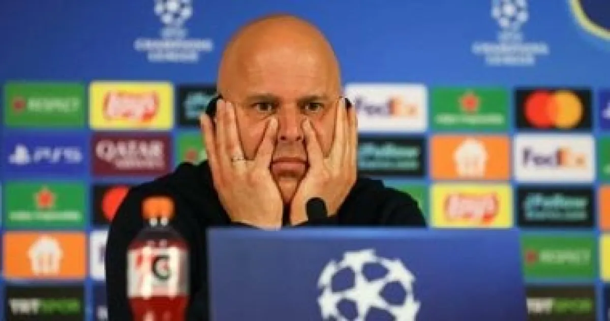 سلوت يؤكد غياب إيزاك عن مواجهة جالاتا سراي.. وكوناتي جاهز للمواجهة الأوروبية