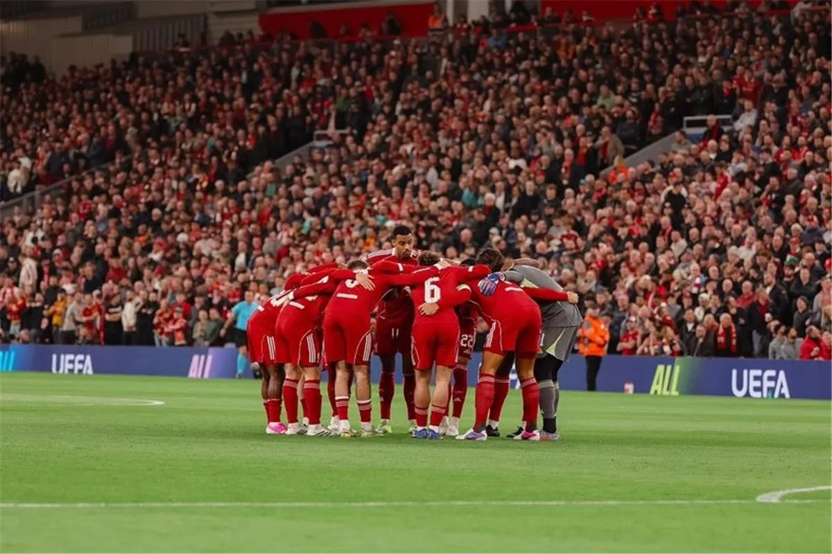 سوبوسلاي يتألق ورقم قياسي لصلاح في فوز ليفربول الساحق على جالطة سراي