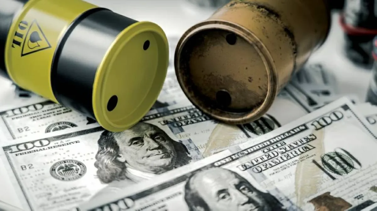 "لوك أويل" الروسية تسجل خسائر صافية بتريليون روبل في 2025 وسط تحديات جيوسياسية