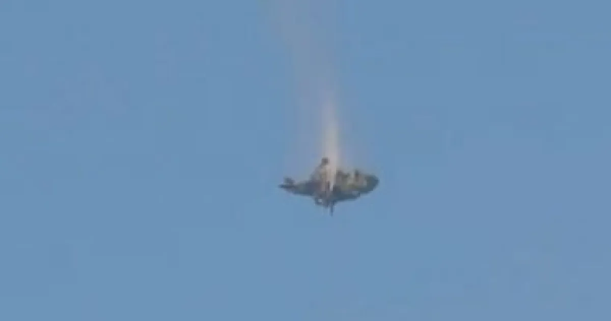 سقوط مروحية قطرية في المياه الإقليمية إثر عطل فني.. وفرق الإنقاذ تباشر البحث عن الطاقم