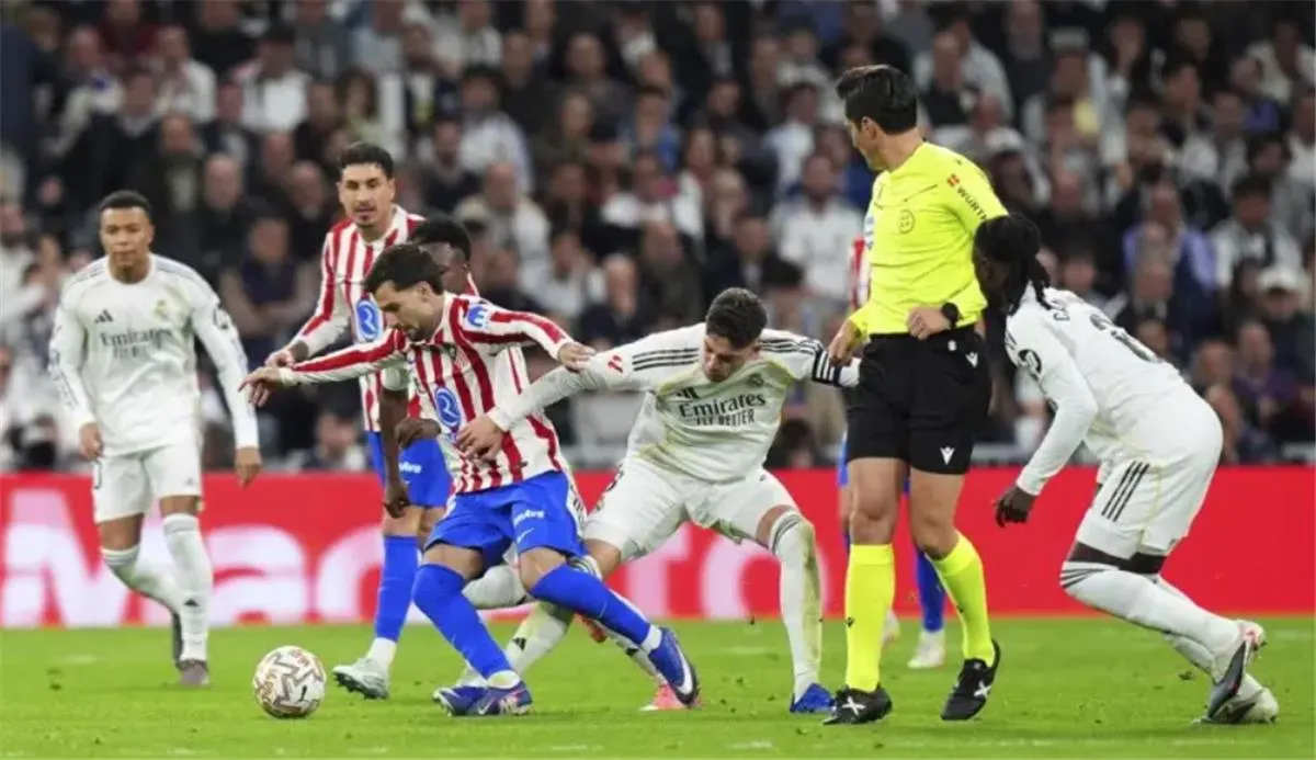 غضب في مدريد: لاعبو الريال يرون تحيز الحكم ضد فالفيردي بسبب تاريخه مع باينا