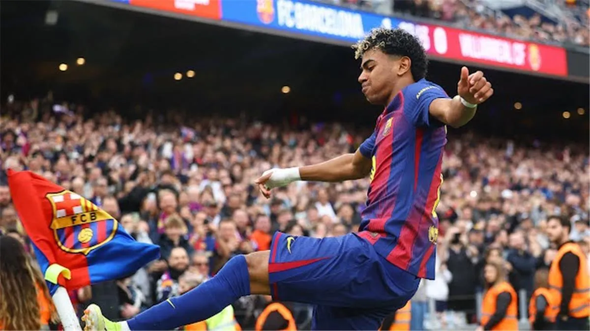 غضب لامين يامال يشتعل بعد تبديله أمام رايو: "هذا جنون!"