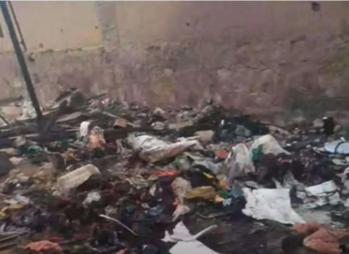 إصابة شخصين واحتراق 7 خيام في حريق بمخيم نازحين بالضالع