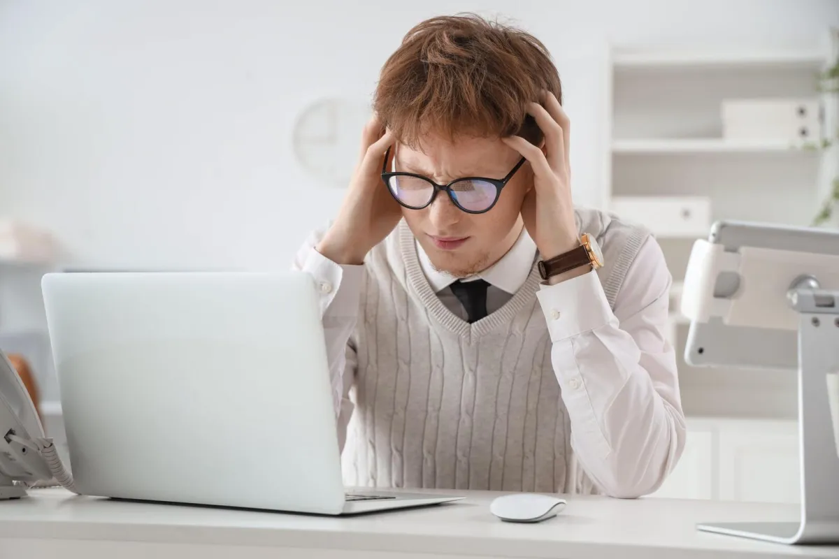 أبسط علاج للتوتر: خبراء يؤكدون دور النوم في خفض الكورتيزول وتوازن الأعصاب