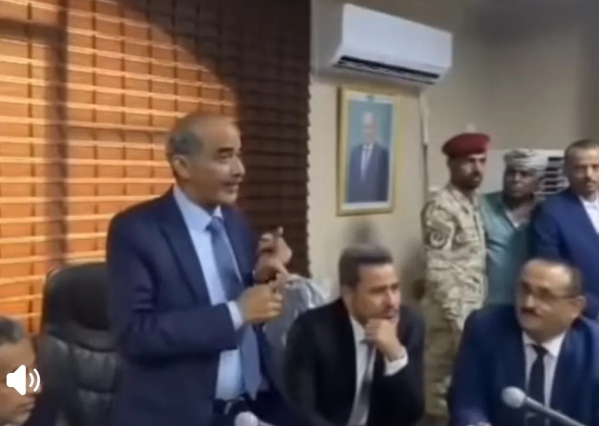 الصبيحي ينتقد غياب علم اليمن في مراسم تسليم السلطة بمحافظة لحج