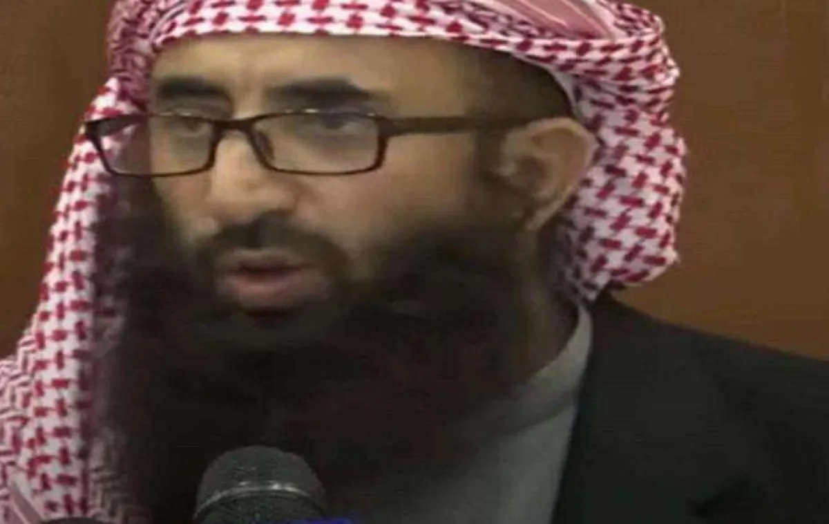 وزير الأوقاف يدين تهجير الحوثيين لطلاب العلم من مساجد إب ويصفه بـ"جريمة ضد الإنسانية"