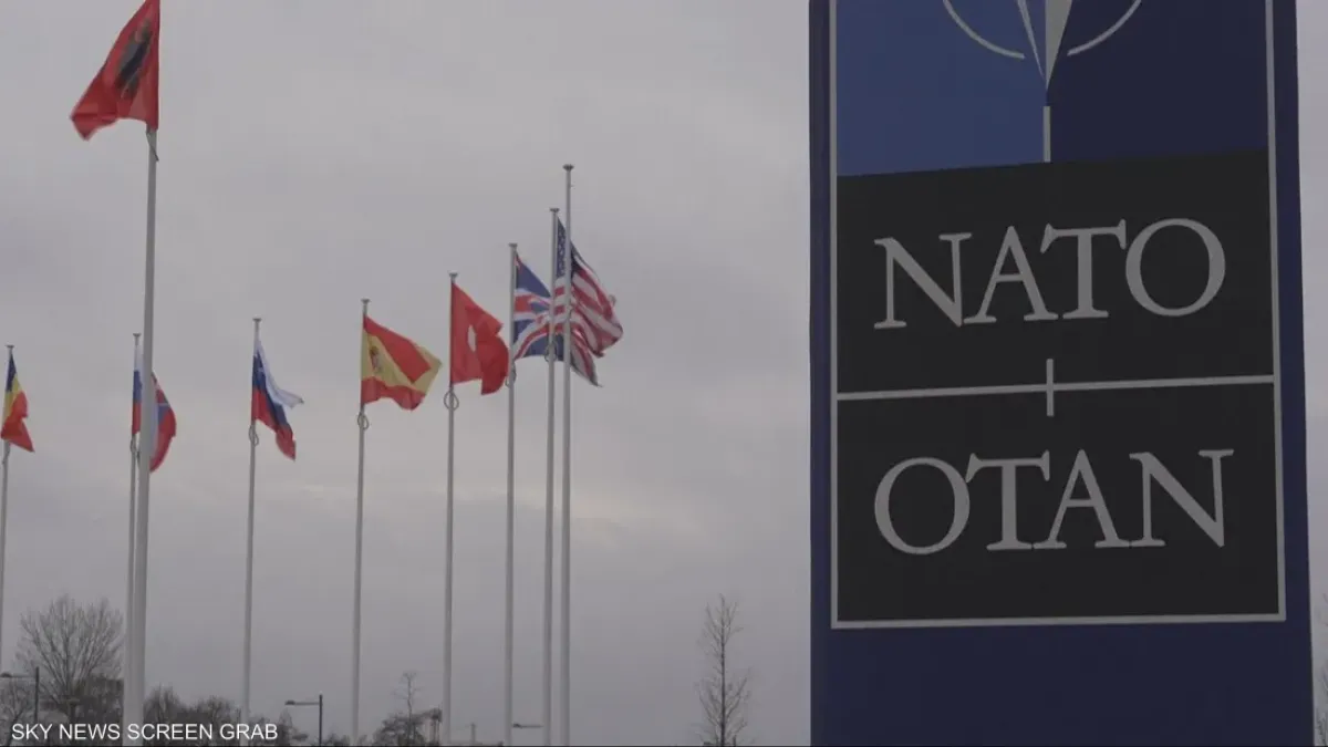 لجنة برلمانية بريطانية تحذر من تداعيات تخلي واشنطن عن التزاماتها تجاه "الناتو"