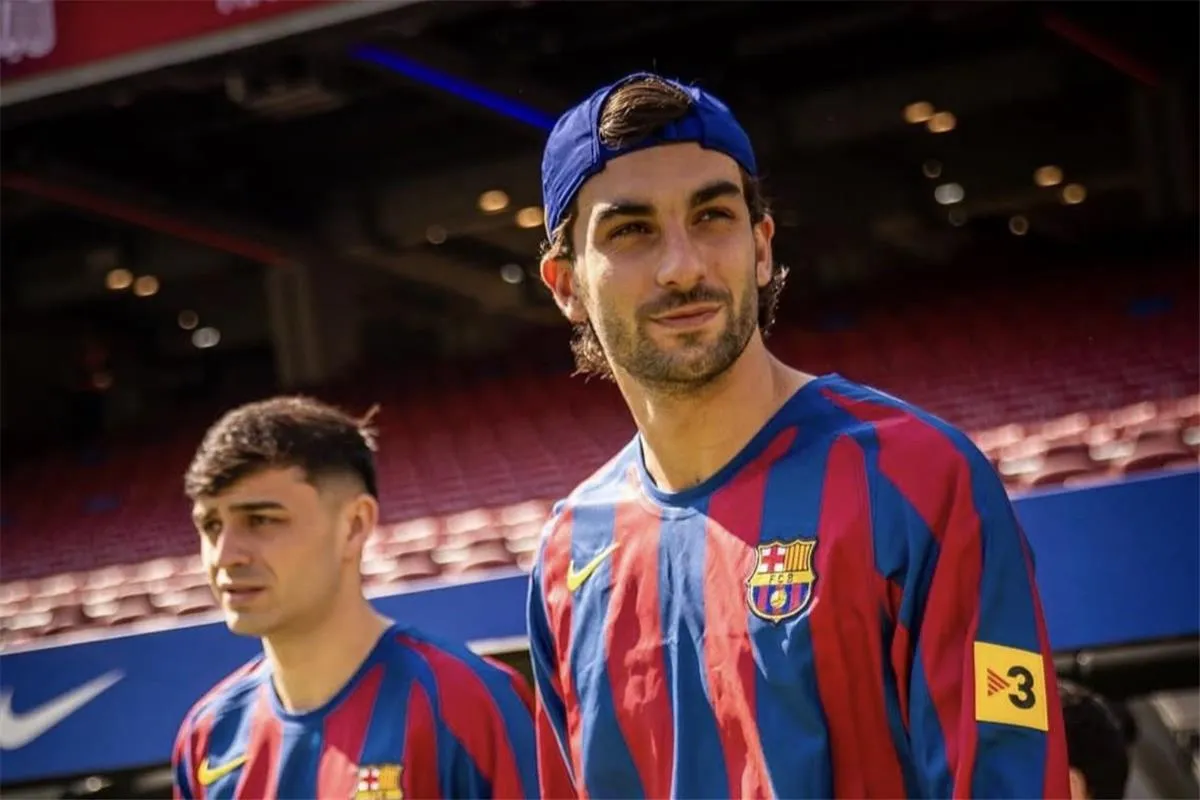 صراع إنجليزي ثلاثي على ضم فيران توريس من برشلونة هذا الصيف