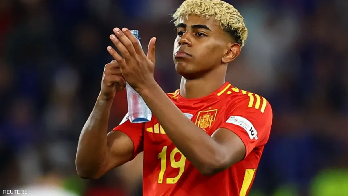 مدرب إسبانيا يطمئن برشلونة بشأن لامين يامال ويؤكد: سنخوض ودية مصر بقوة