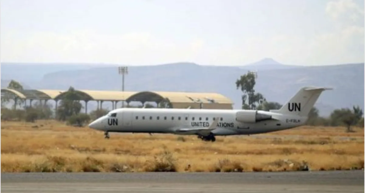 طائرة أممية تنقل قيادات حوثية إلى صنعاء وتغادر ببحار روسي