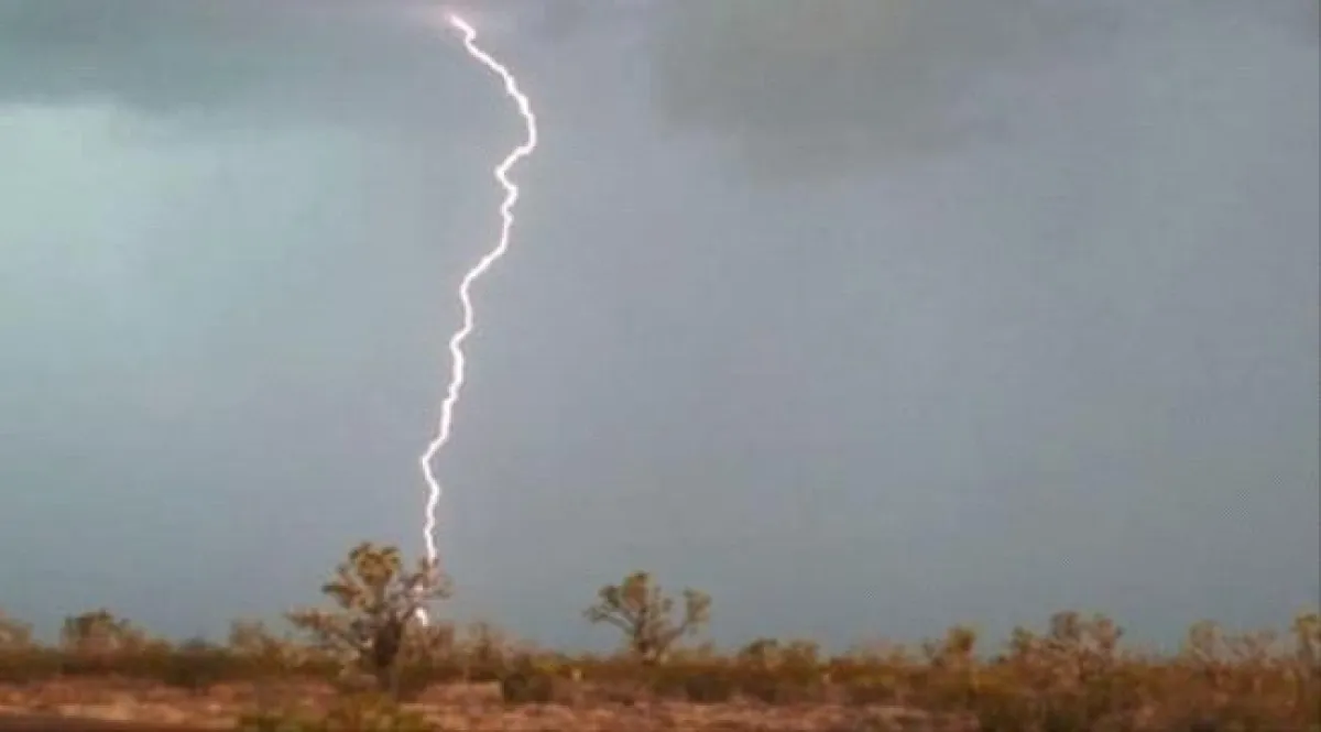 تنبيه جوي: أمطار رعدية وسيول متوقعة على المرتفعات والمناطق الساحلية