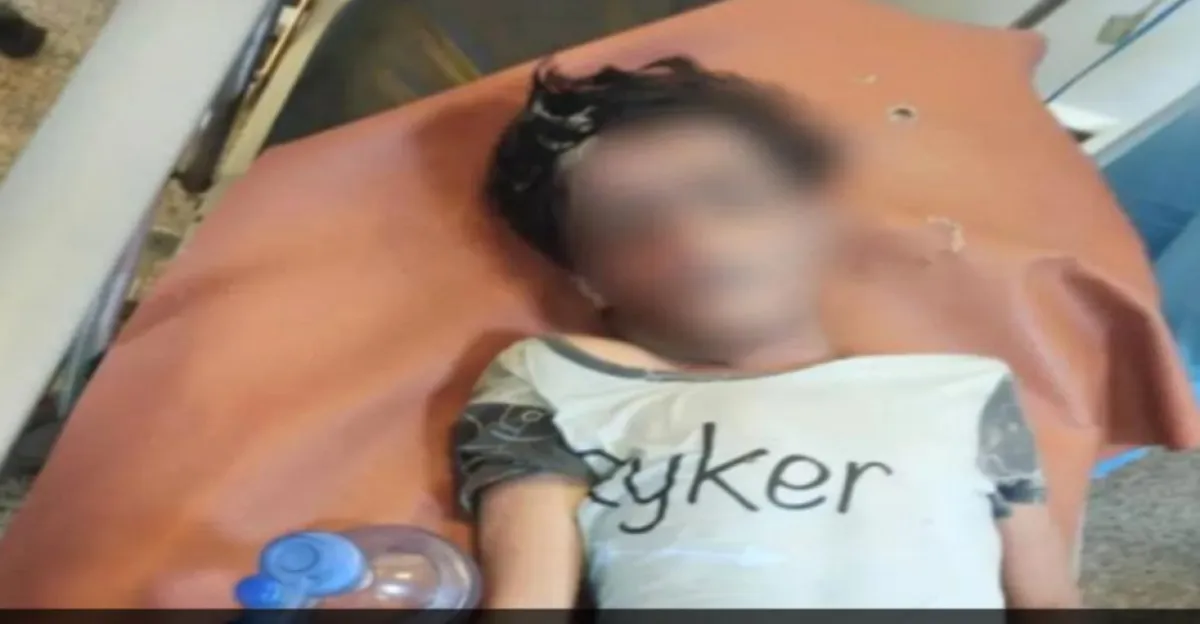 خفر السواحل اليمنية تنتشل جثة طفل فقد في البحر الأحمر بعد ساعات من الغرق