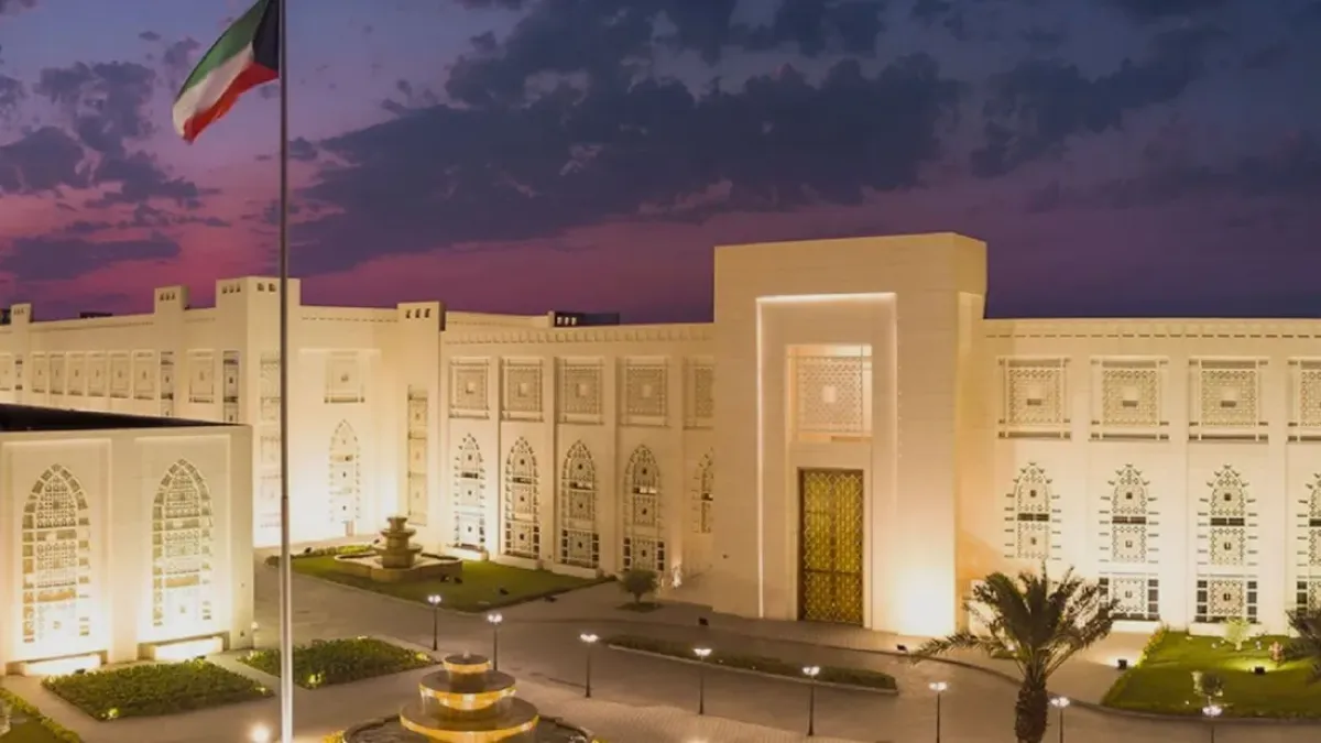 الكويت تدين اقتحام قنصليتها بالبصرة وتطالب بمحاسبة المسؤولين