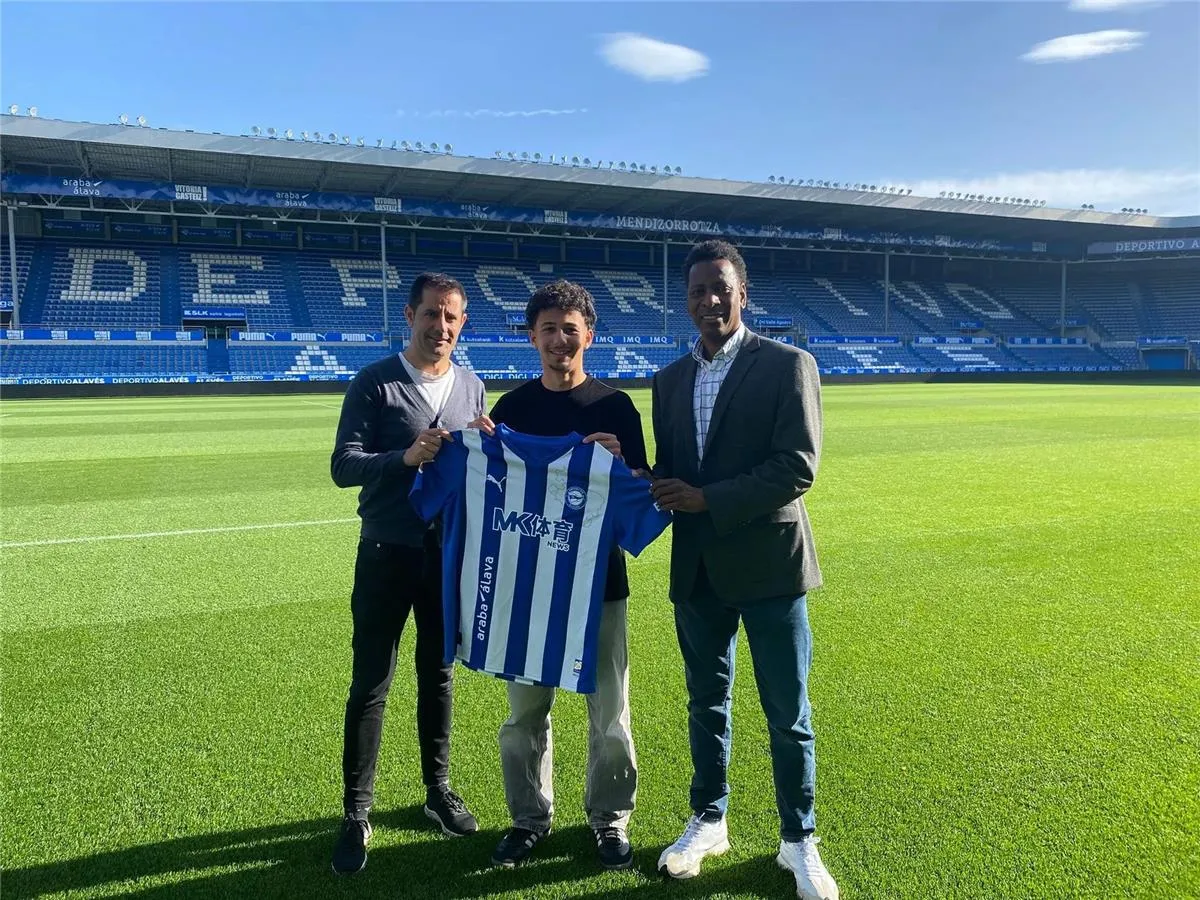 ألافيس الإسباني يضم موهبة مصرية واعدة