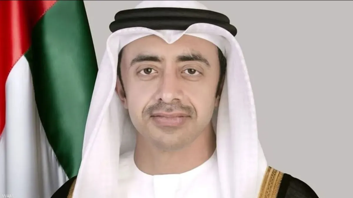 عبدالله بن زايد يبحث التطورات الإقليمية مع وزراء خارجية دول شقيقة وصديقة