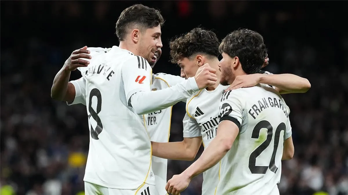 أسينسيو يضع حداً للشائعات: احترام تام لأربيلوا وزملائي في ريال مدريد