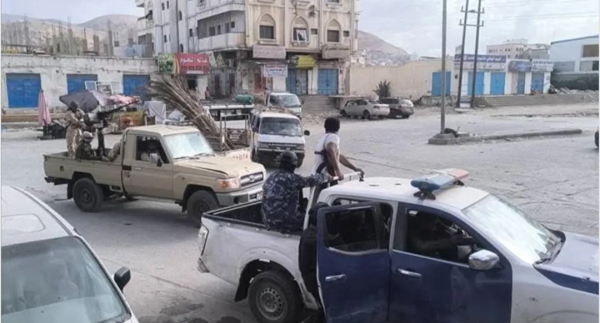 حملة أمنية واسعة في المكلا لضبط مطلوبين وتعزيز الاستقرار