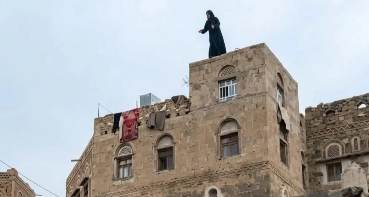 امرأة تنهي حياتها في حجة بشكل مأساوي