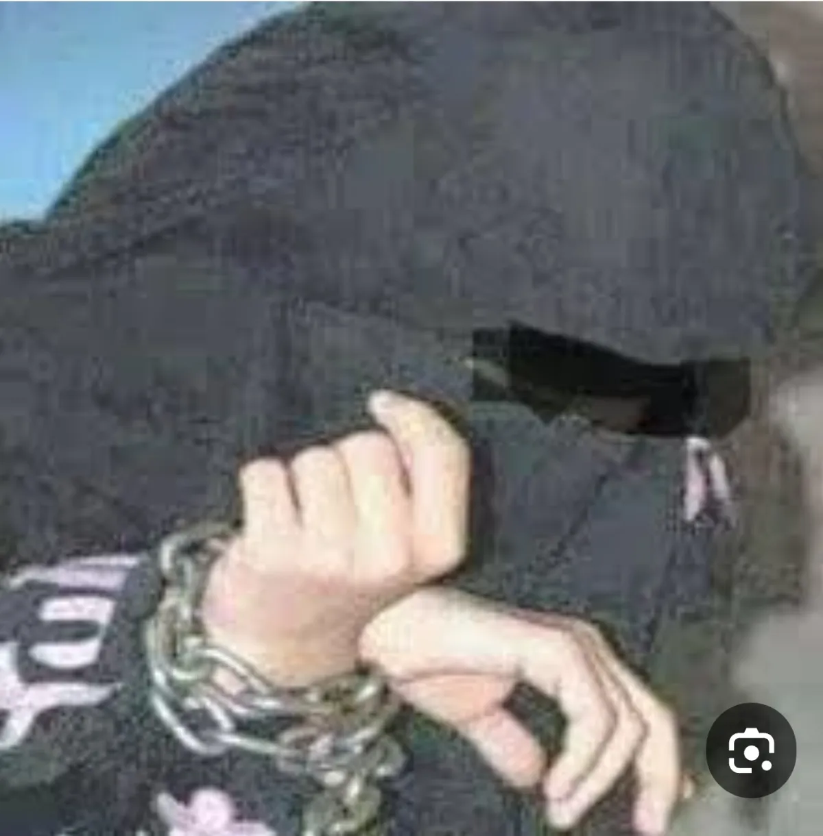 الحوثيون يرفضون علاج سجينة مختطفة في صنعاء.. تدهور صحي خطير