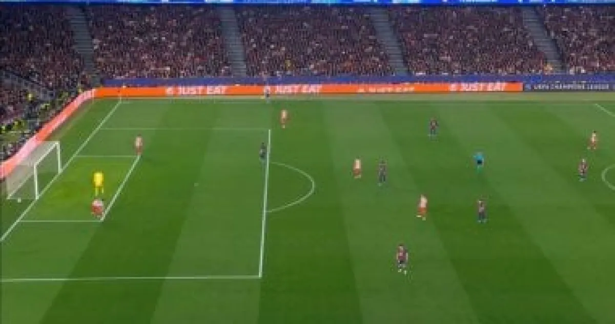 اليويفا يغلق ملف شكوى برشلونة ضد التحكيم أمام أتلتيكو مدريد