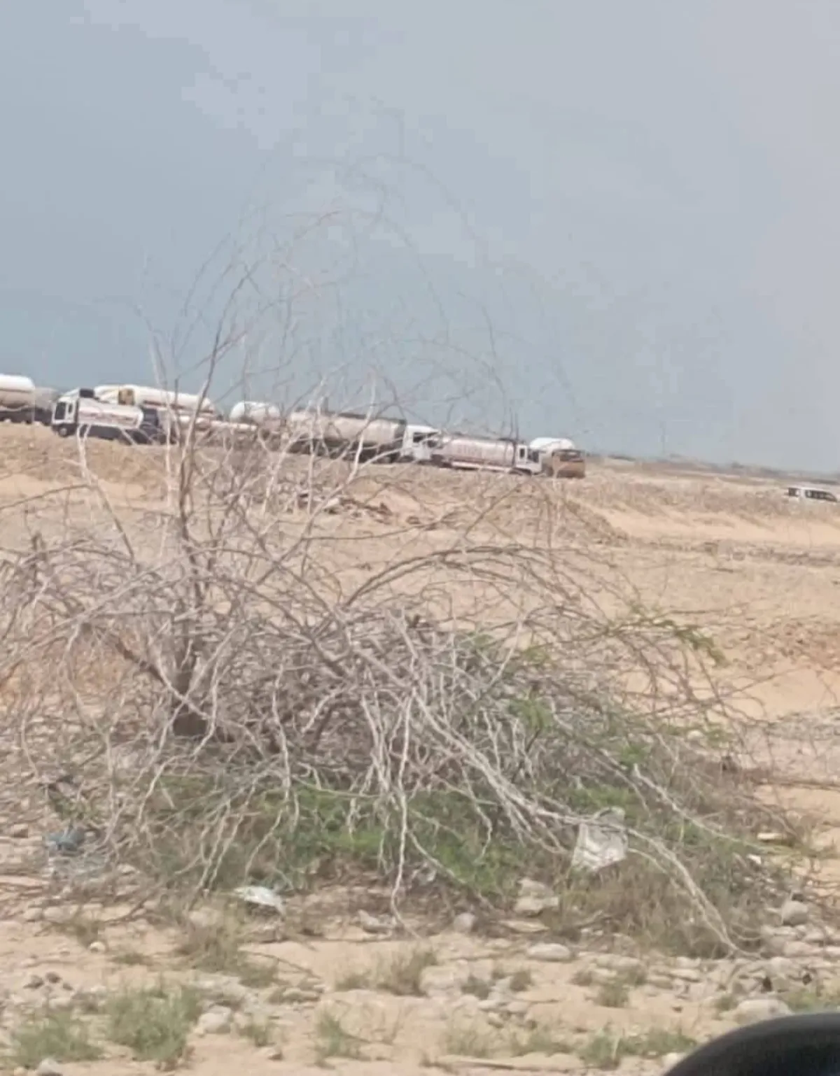 إعادة إغلاق معبر عيص خرد بين محافظتي حضرموت والمهرة