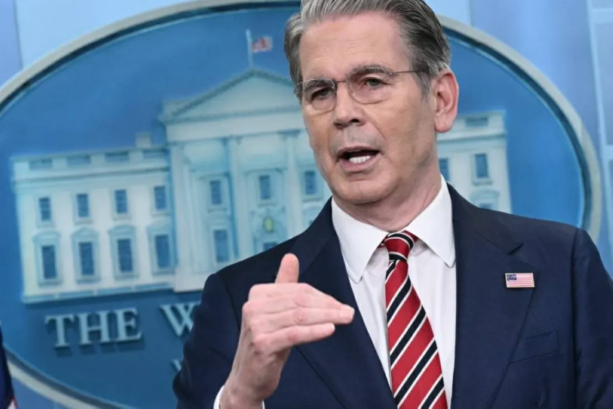 واشنطن تنهي الإعفاءات المؤقتة لبيع النفط الروسي والإيراني