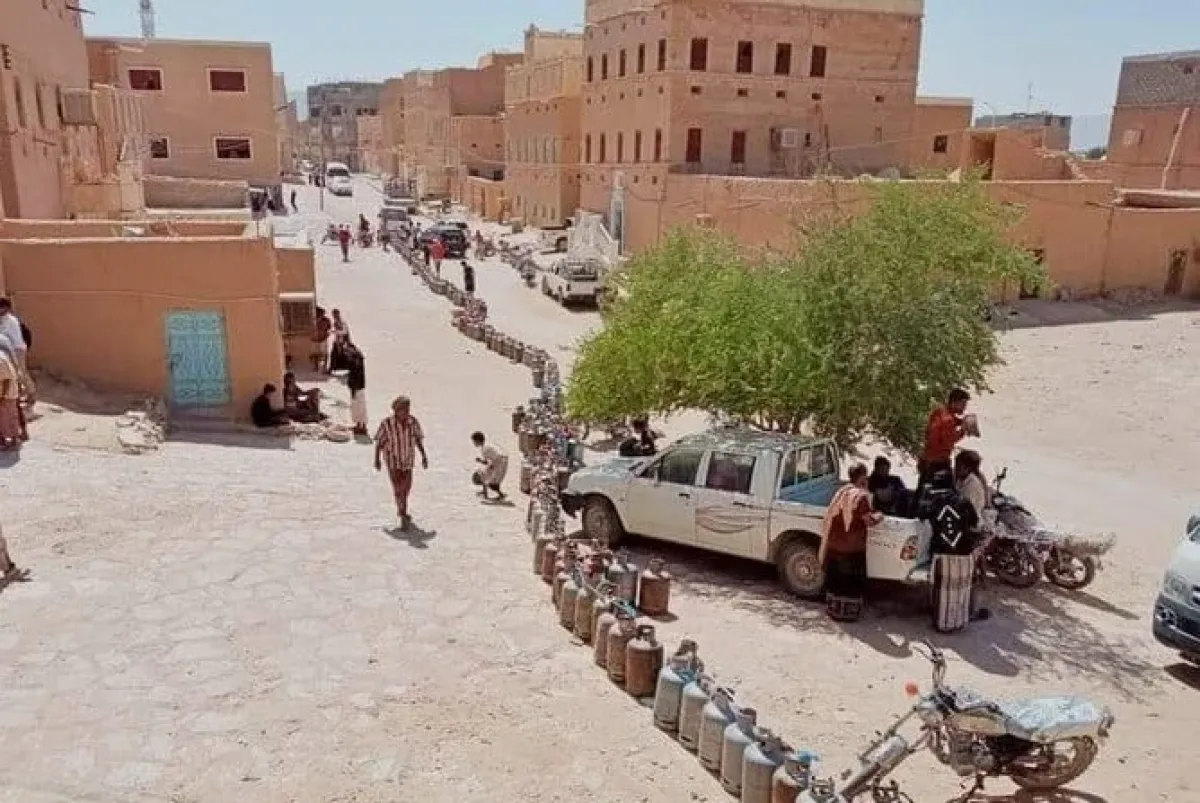 أزمة وقود وغاز تضرب تريم بوادي حضرموت وتُفاقم معاناة المواطنين