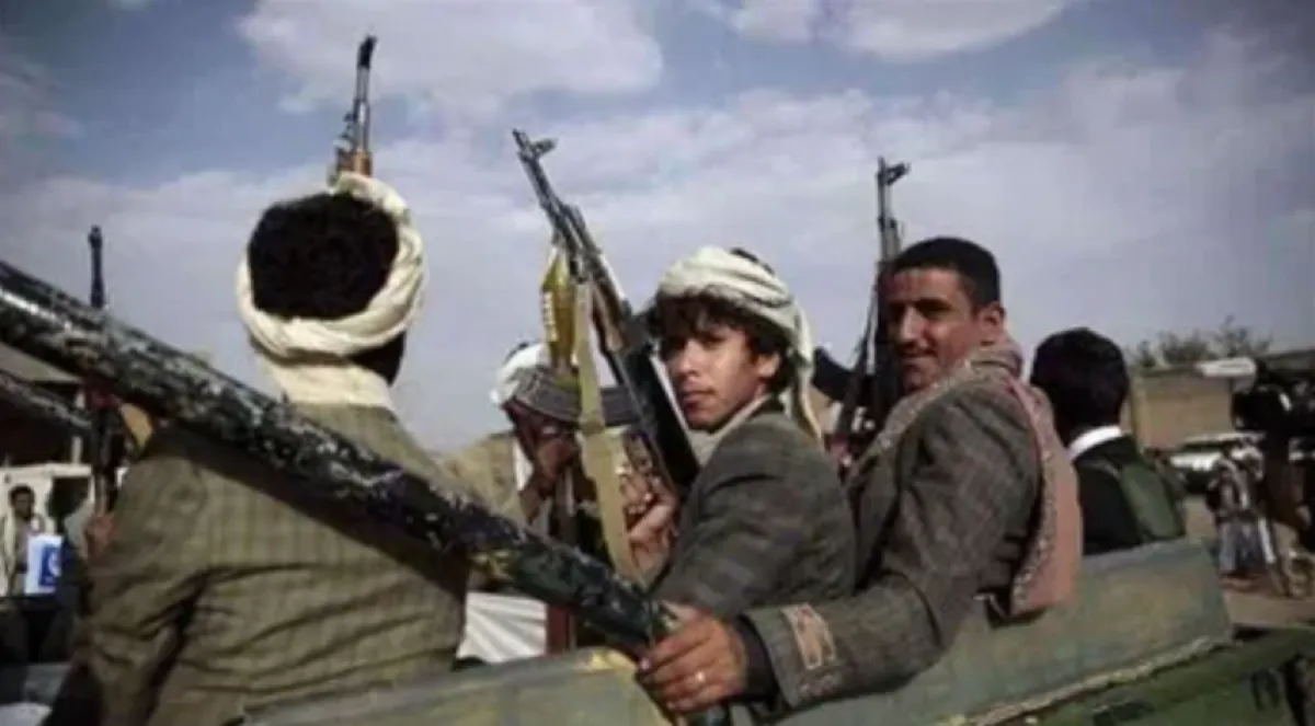 مسلحون يقتحمون منزل شاب في إب ويختطفونه إلى جهة مجهولة