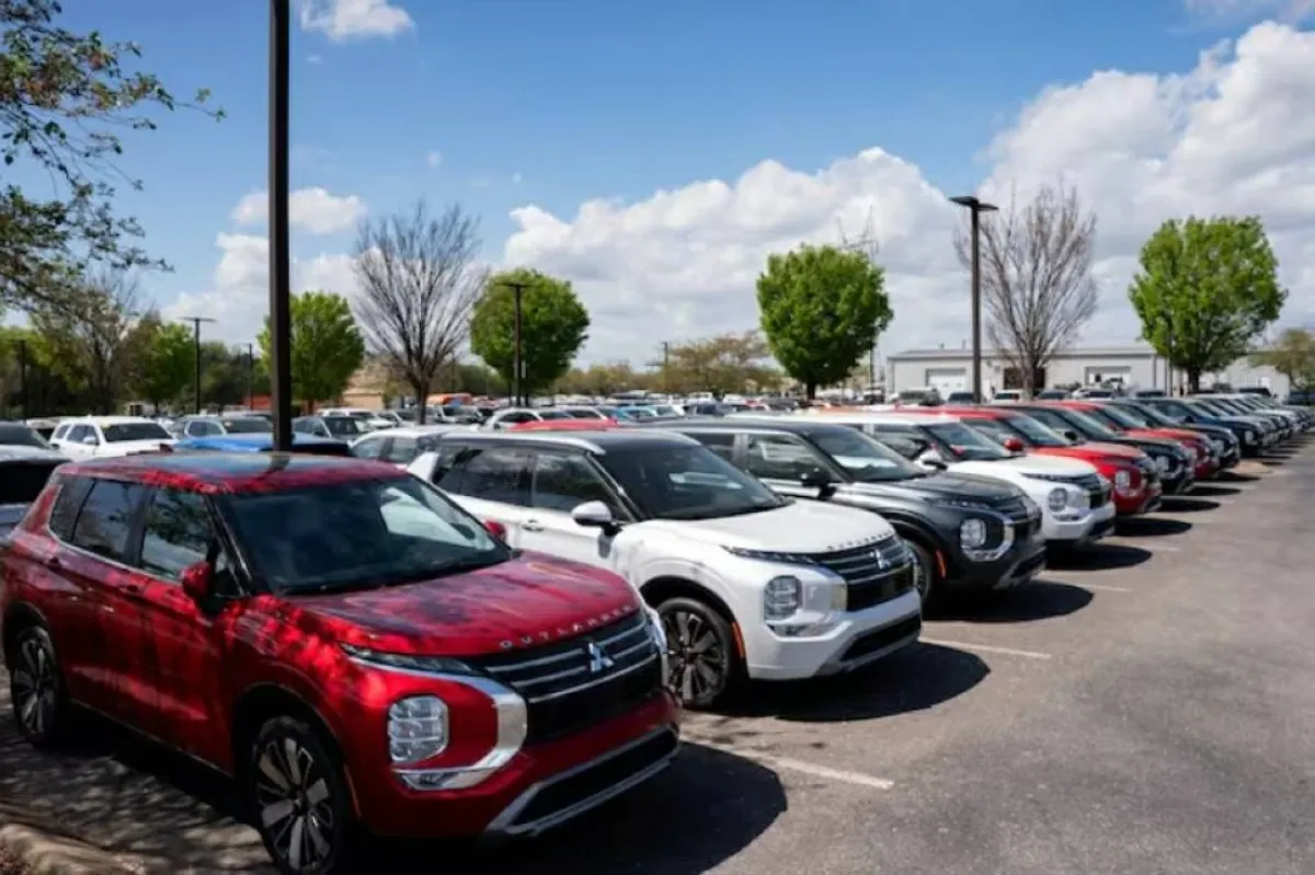 ميتسوبيشي تستدعي أكثر من 108 آلاف سيارة في أمريكا بسبب عيب في صندوق الأمتعة
