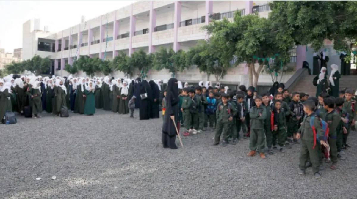 مصادر تربوية: الحوثيون يغيرون أسماء مدارس في صنعاء بأسماء صرعاهم