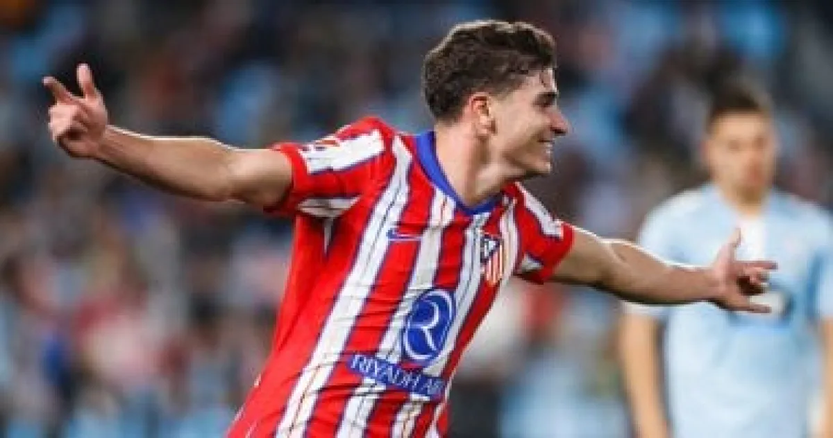 ألفاريز يكذب شائعات انتقاله لبرشلونة: "هراء 1000%"