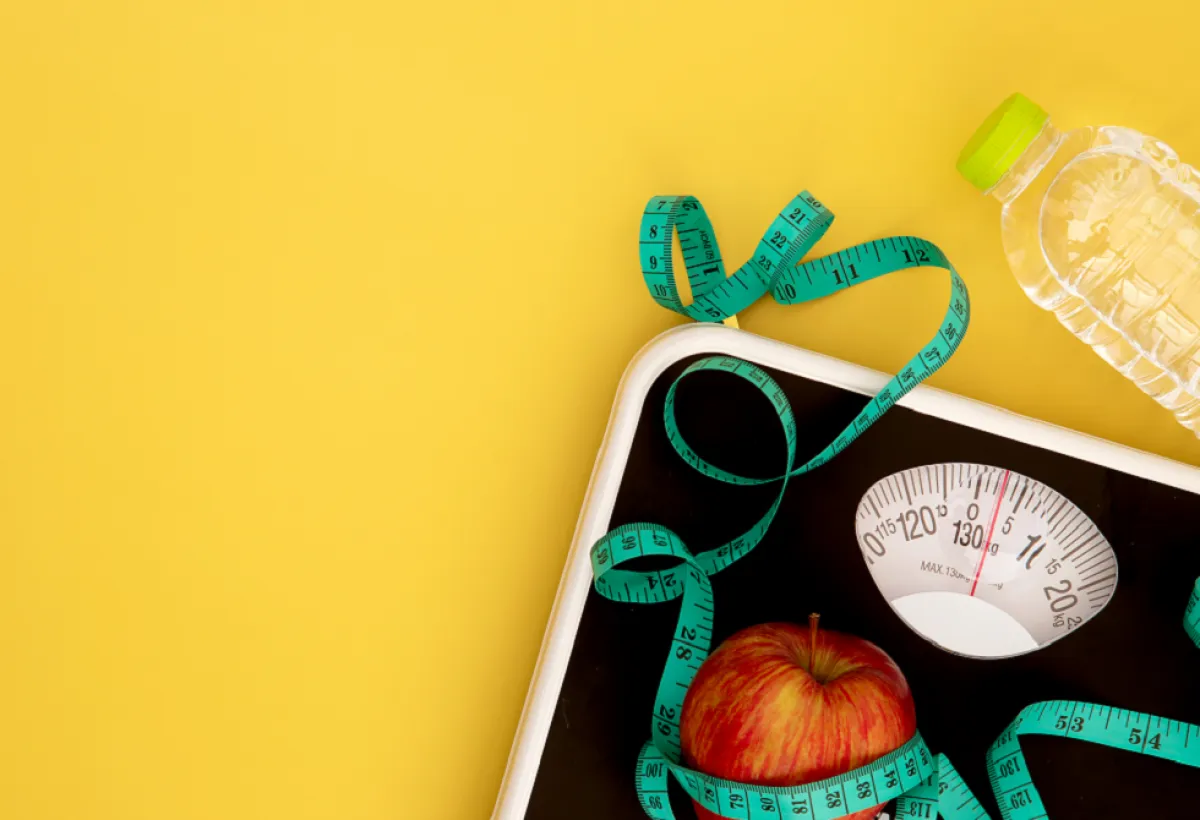 دراسة: الصيام الليلي المبكر وتناول الفطور باكرًا يرتبطان بخسارة الوزن